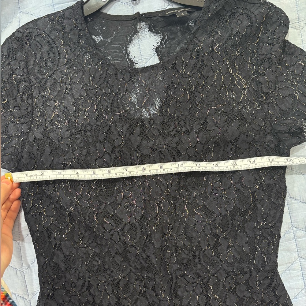 Banana Republic NWOT Black Lace Dress, size 4 - Picture 6 of 8